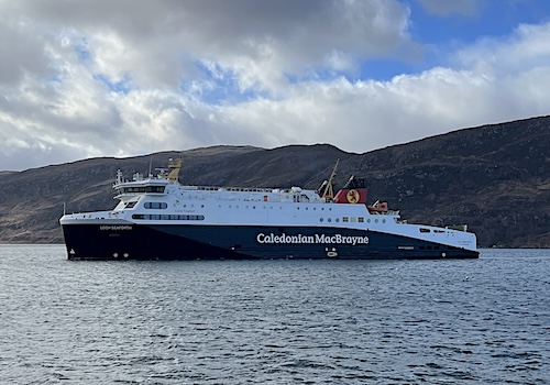 8 Day Grand Hebridean Isles (Isle of Lewis, Harris, Skye, Mull and Iona) Tour from Inverness